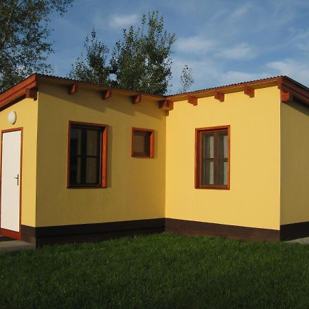 Apartmany Vcelka Hranice u Novych Hradu 外观 照片